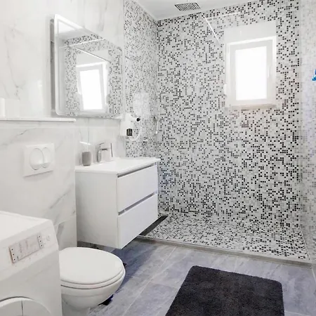 Gorgeous Home In Klis Casa vacanze *