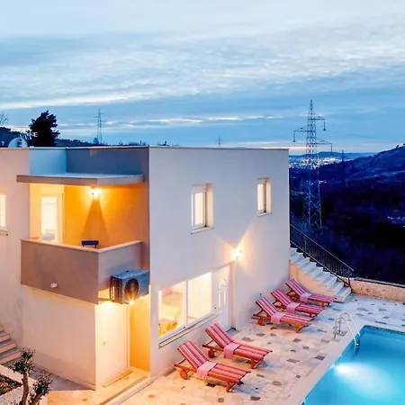 Gorgeous Home In Klis Casa vacanze