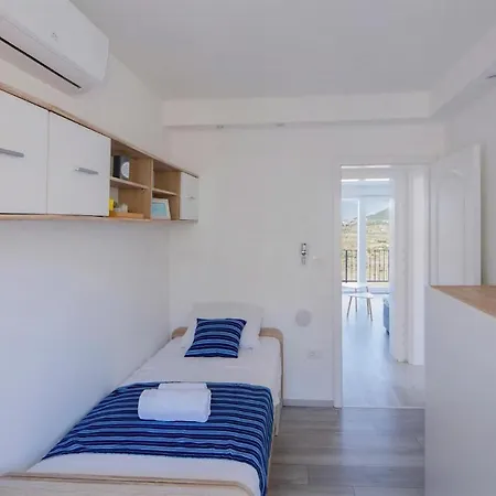 Gorgeous Home In Klis Casa vacanze
